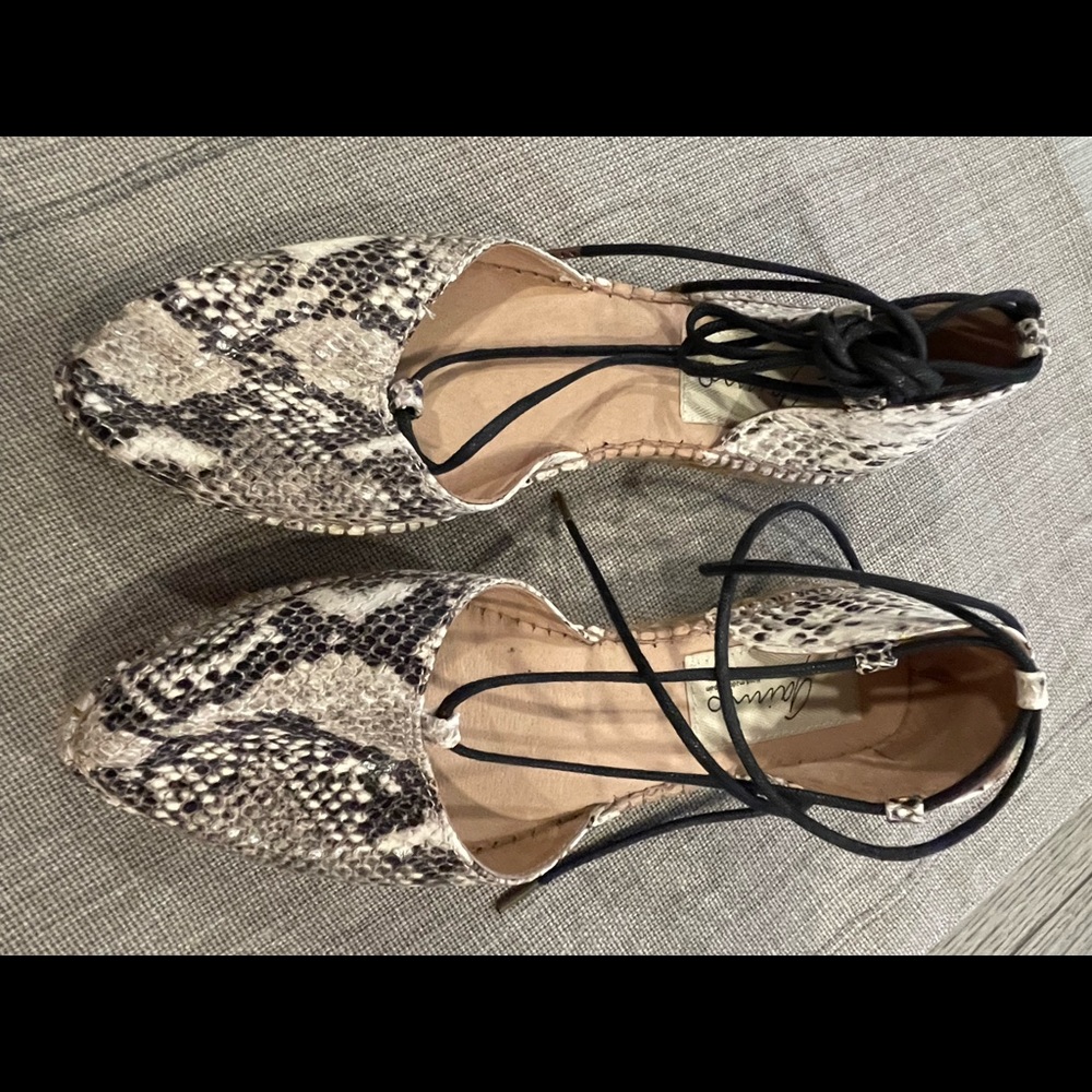Gaimo Spanish shoes